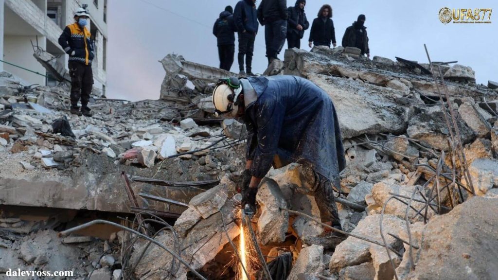 ยอดผู้เสียชีวิตจากเหตุแผ่นดินไหวในตุรกี