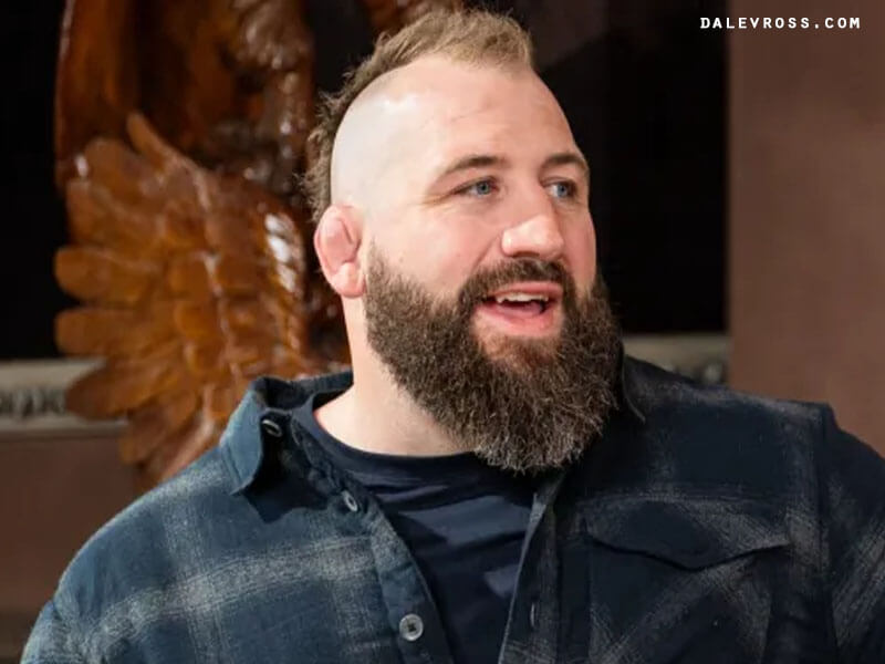 Joe Marler ผู้เป็นมากกว่านักรักบี้